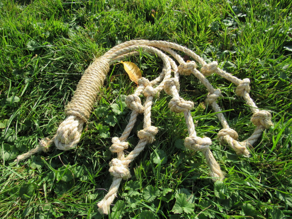 Five Sorrowful Mysteries Discipline: five falls with three knots each