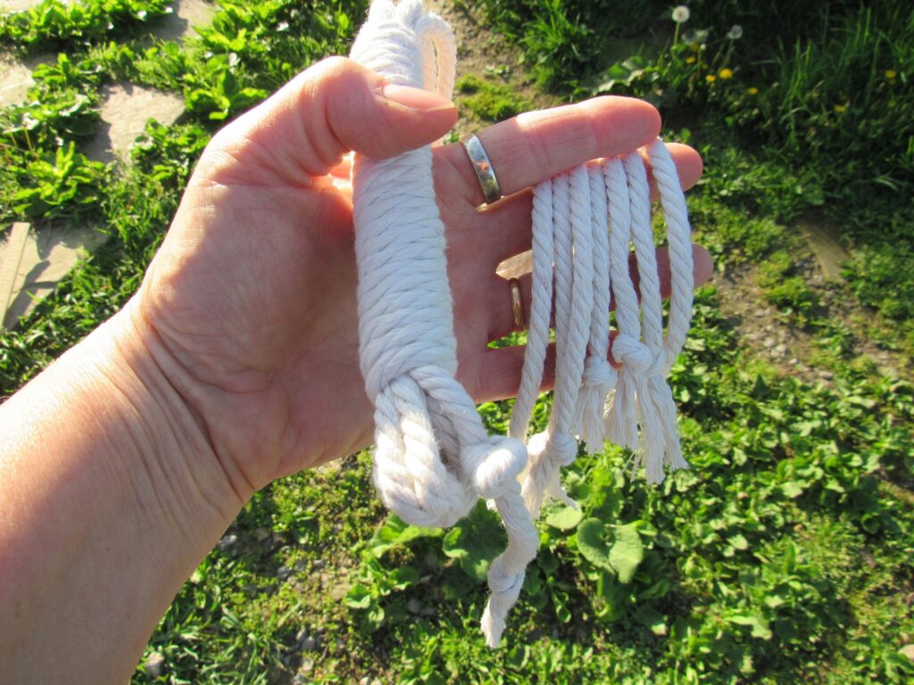 Artisan Cotton Disciplina grip and knots